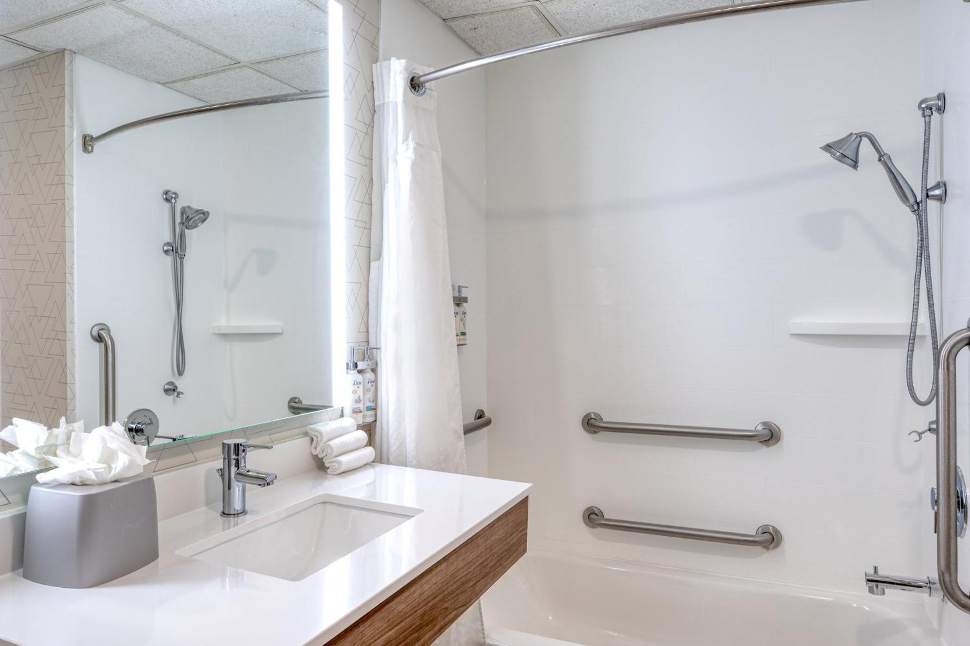 Express & Columbus Airport By Ihg Gahanna