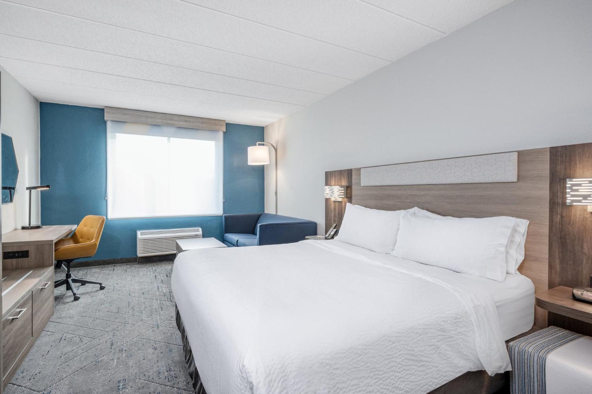 Express & Columbus Airport By Ihg