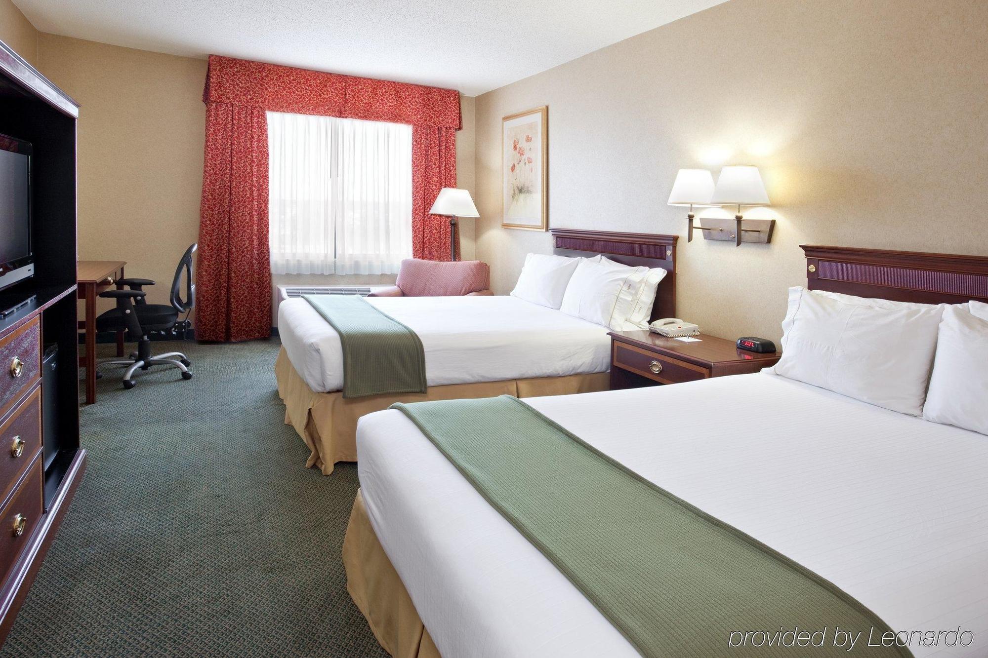 Hotel Express & Columbus Airport By Ihg Gahanna