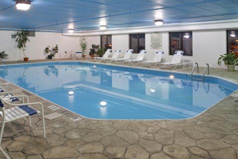 Express & Columbus Airport By Ihg 3* Gahanna